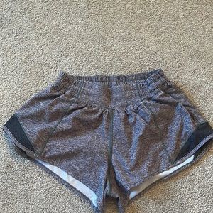 Lululemon hotty hot 2.5 Heather Lux Multi Black/Heathered Black
